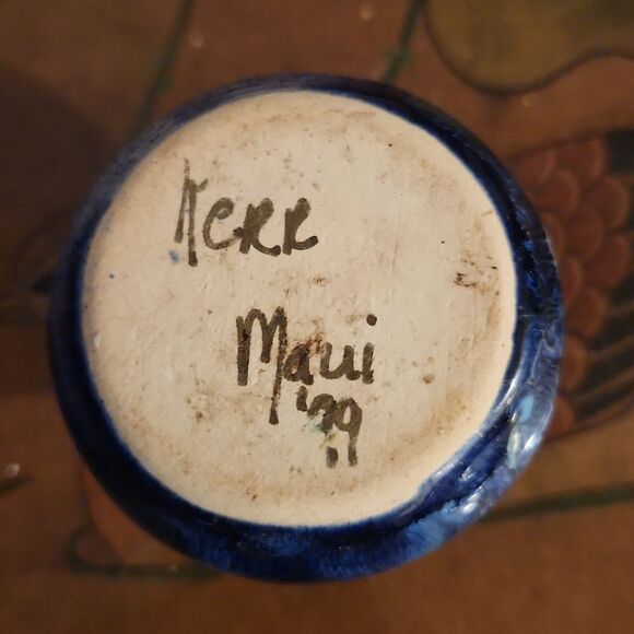 Vintage Maui Pottery Mini Vase - Picture 3 of 3